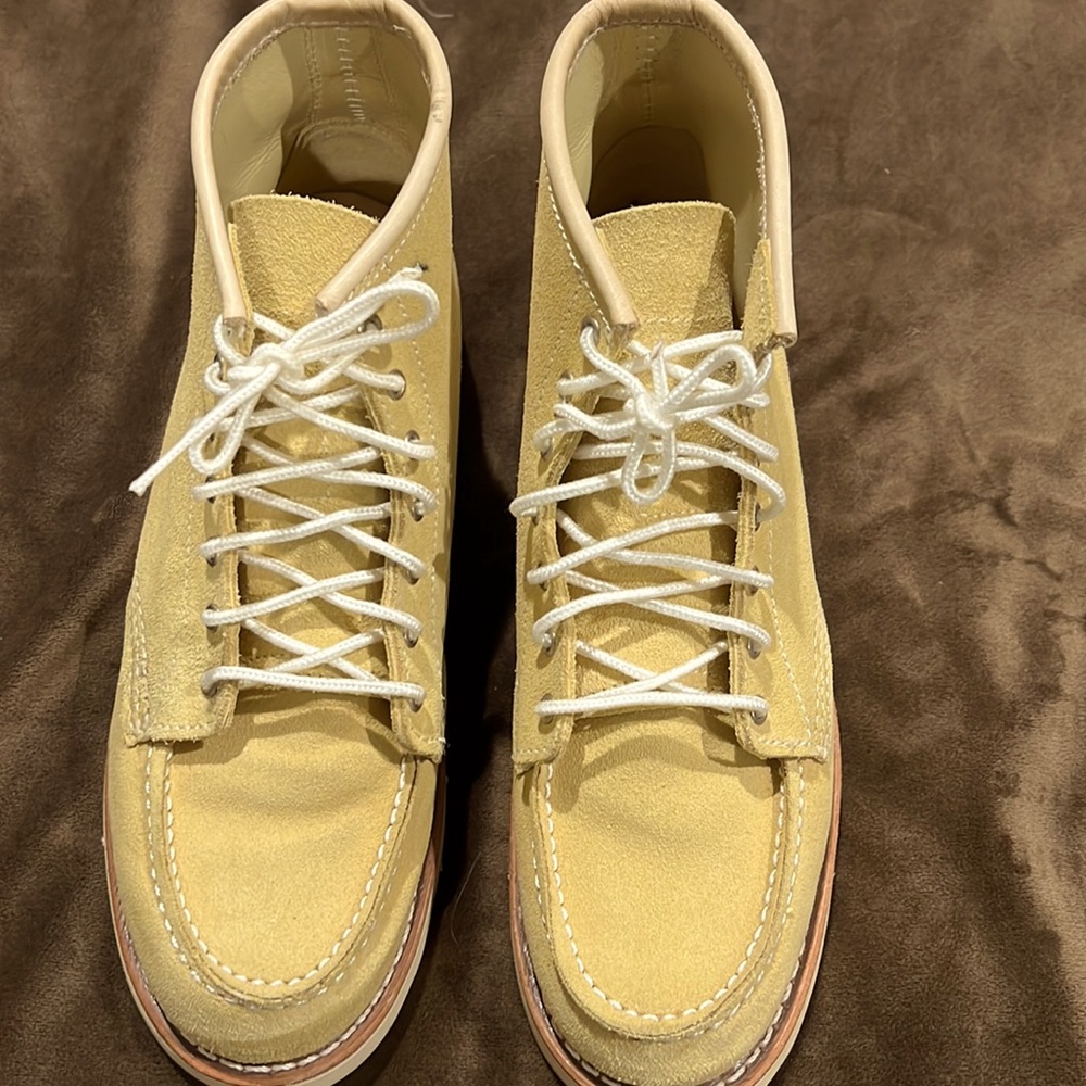 Women’s Red Wing Heritage Boots